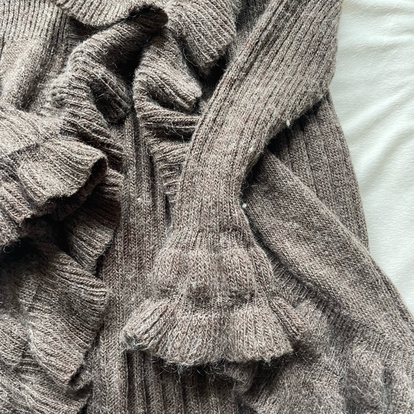 Elisabetta Collection sweater - Picture 2 of 6